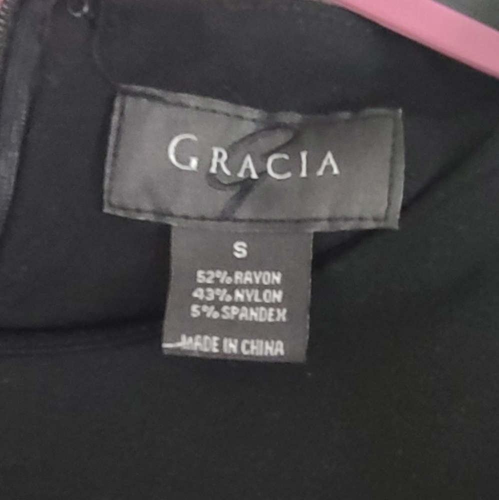 Tops - Picture 4 of 4